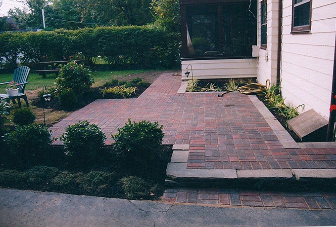 Patio and Walkways: Non Tumbled Traditional Patio
